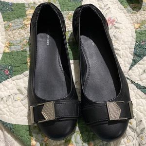 Cirus black slip on shoes Calvin Klein jeans size 6.5